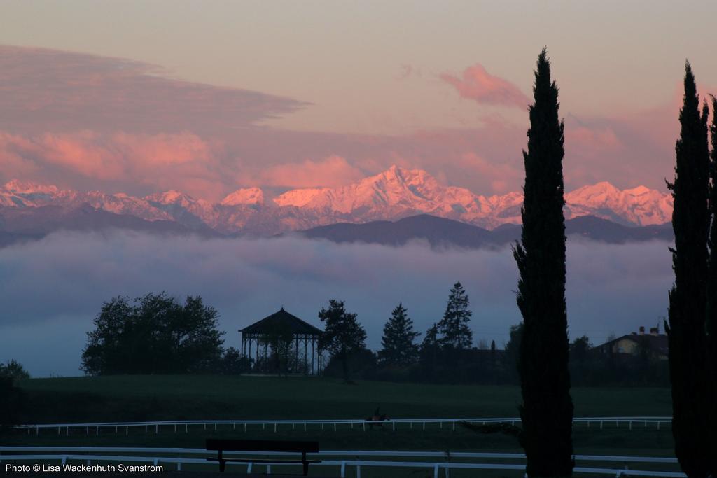 Foresteria Dei Piaceri Campestri Casciago Zewnętrze zdjęcie